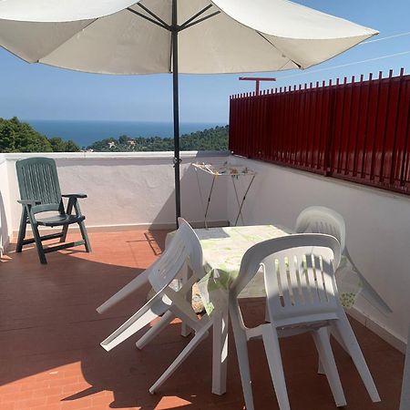 Villa Pineta San Menaio Exterior foto